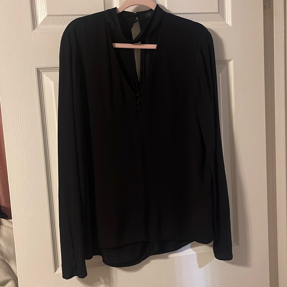 Black sanctuary chocker blouse gently used size large